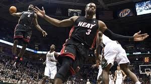 库里27+10勇士击退国王2连胜 巴特勒15+6+6德罗赞24分